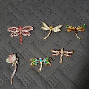 Brooch Lot